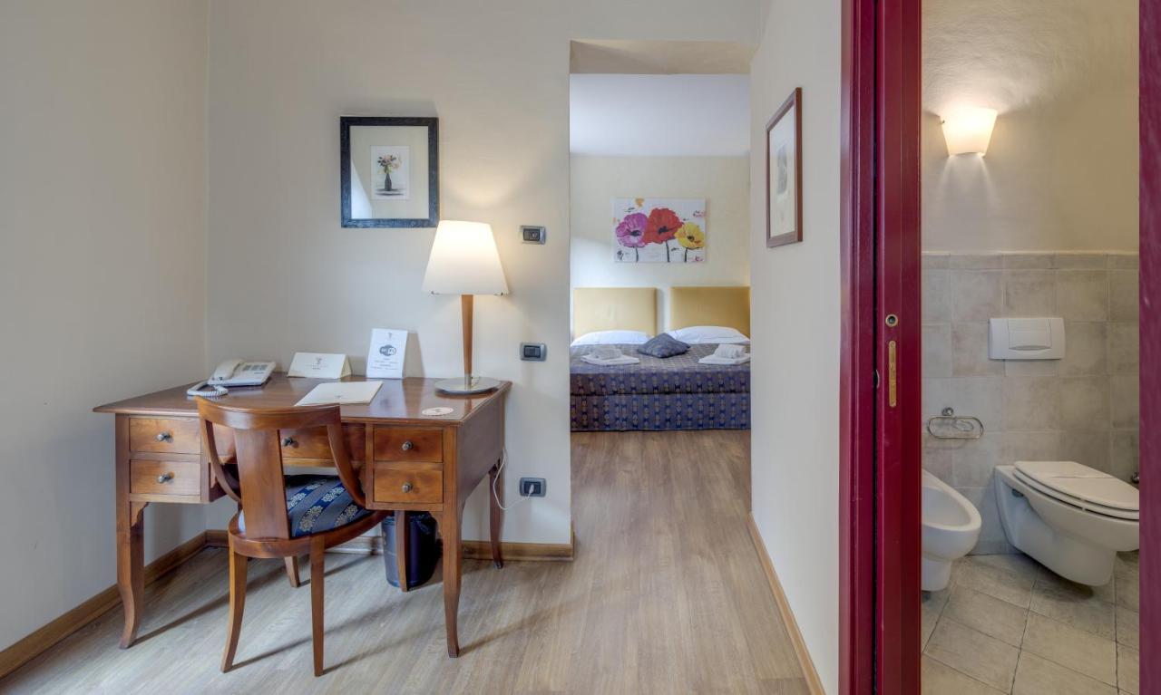 Castello Rosso Hotell Costigliole Saluzzo Exteriör bild