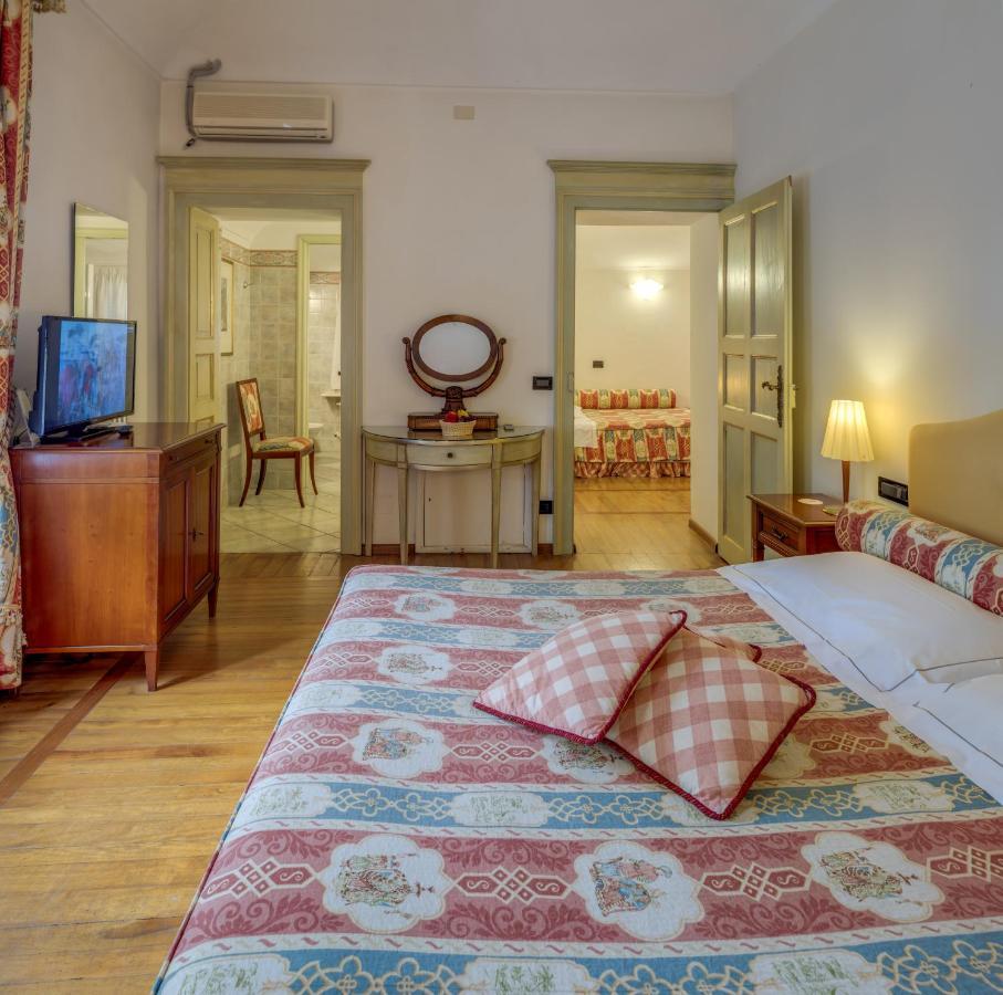 Castello Rosso Hotell Costigliole Saluzzo Exteriör bild