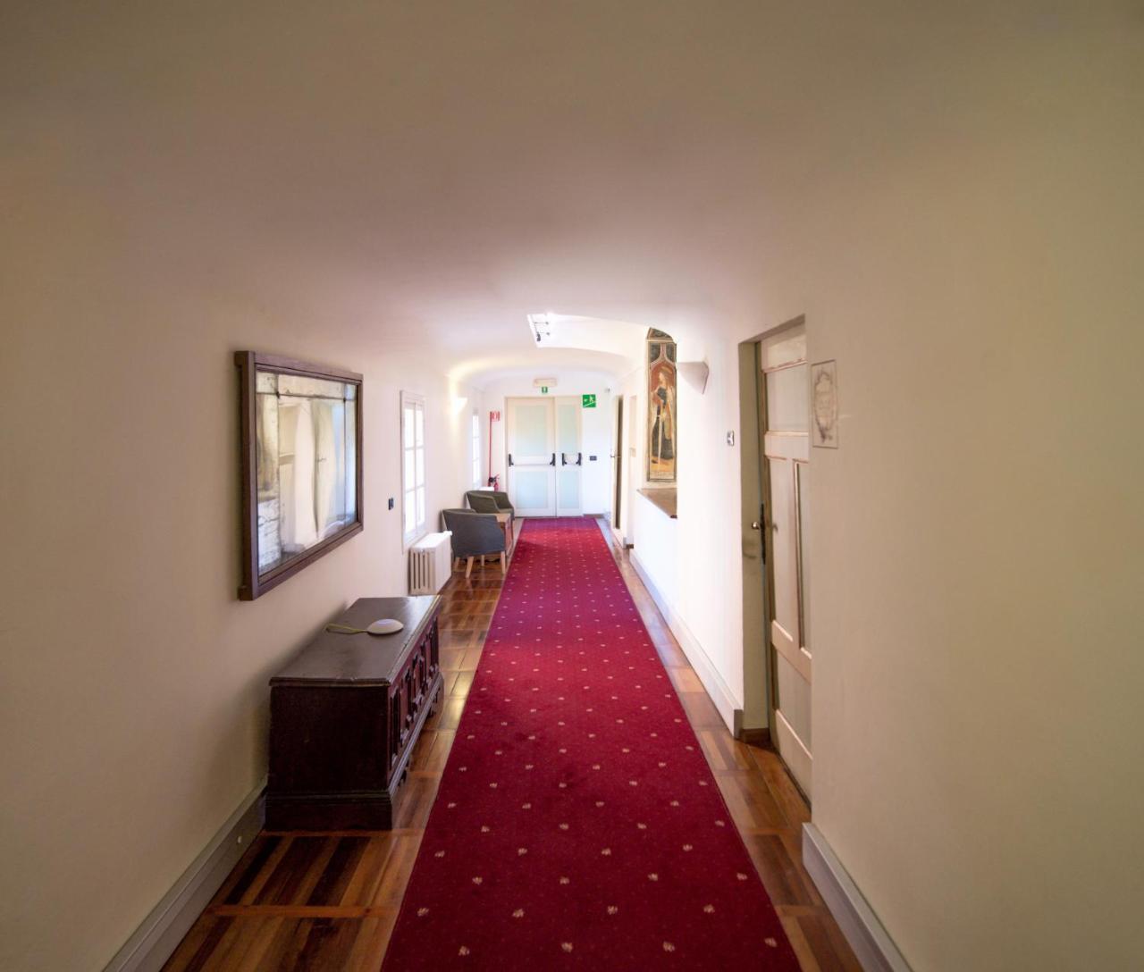 Castello Rosso Hotell Costigliole Saluzzo Exteriör bild