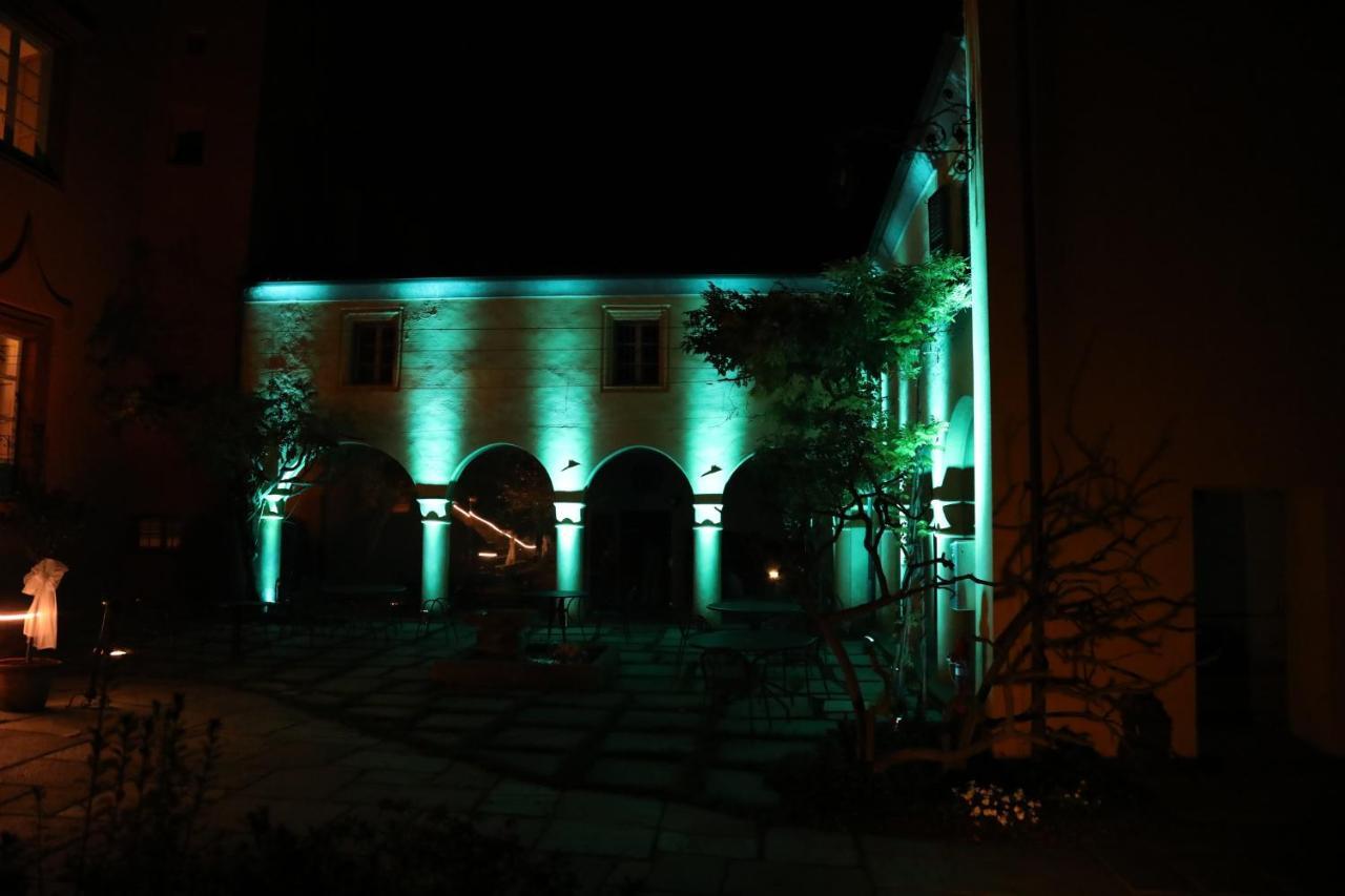 Castello Rosso Hotell Costigliole Saluzzo Exteriör bild